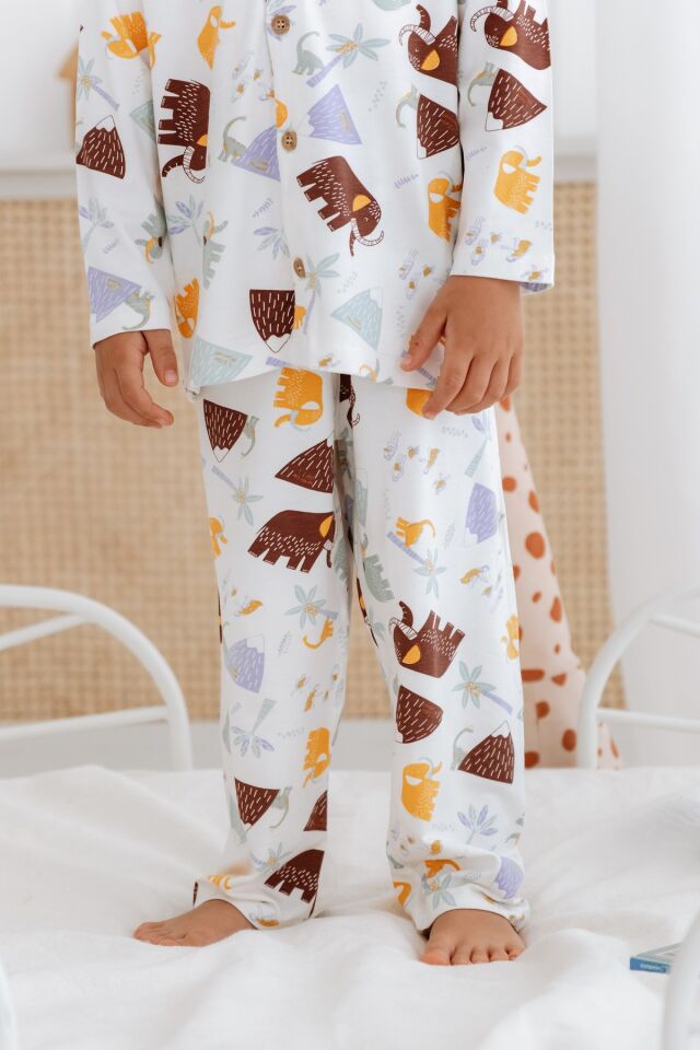Bambu Kumaş Önden Düğmeli Erkek Çocuk Pijama Takımı 6 YAŞ  - Fil
