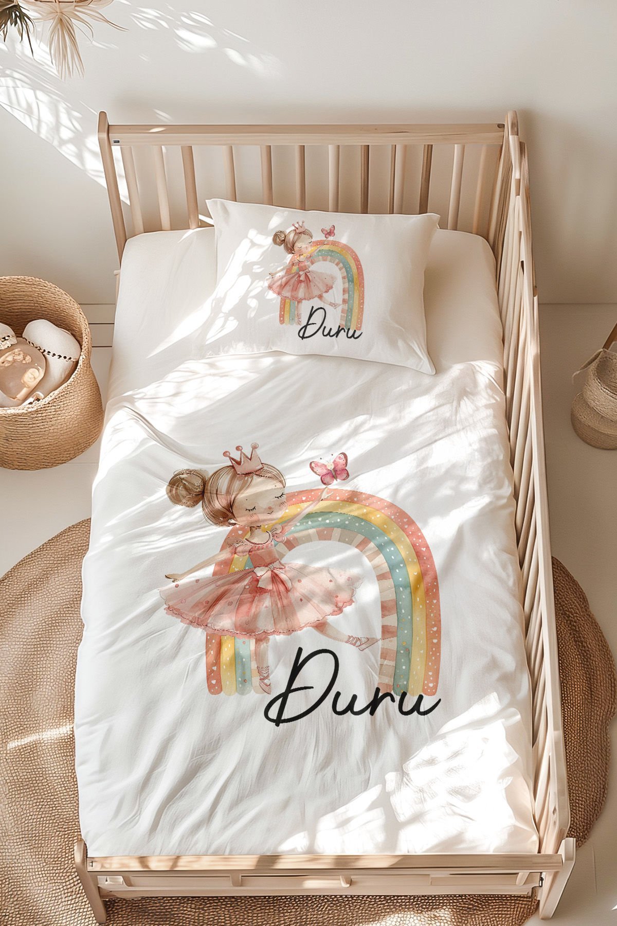 %100 Pamuk İsme Özel Montessori Yatak Nevresim Takımı (100x200 cm) Balerin ve Gökkuşağı