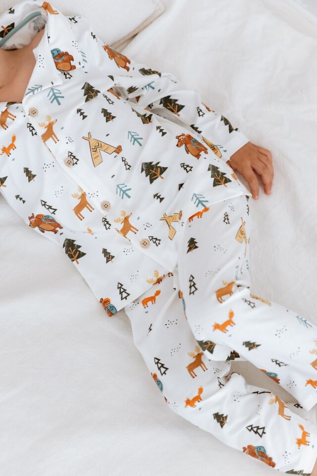 Bambu Kumaş Önden Düğmeli Erkek Çocuk Pijama Takımı 4 YAŞ - Ayıcık