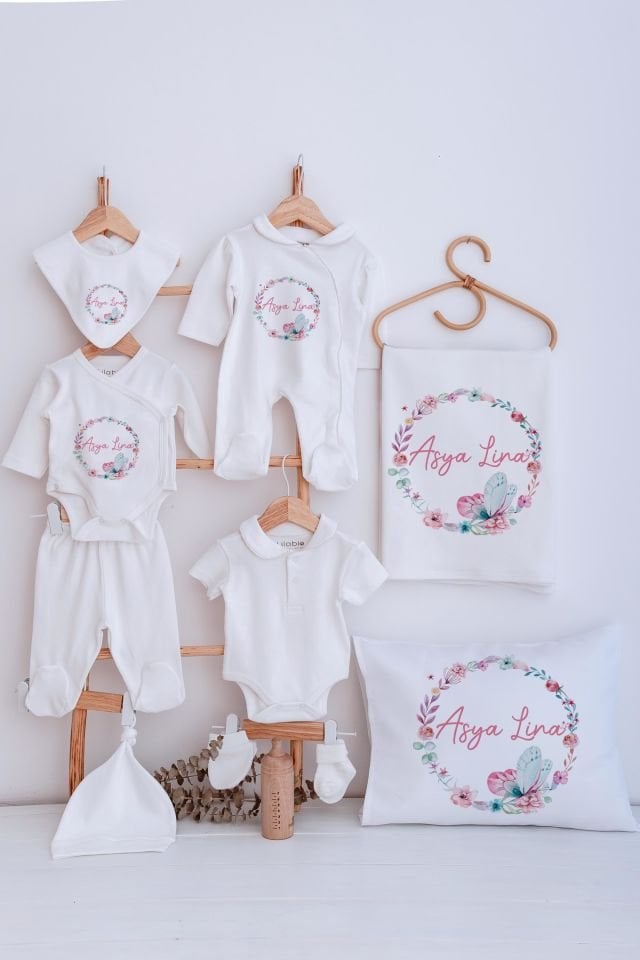 Lilabio Bebe Yaka İsme Özel Delux 12li Hastane Çıkışı Çiçek Çemberi