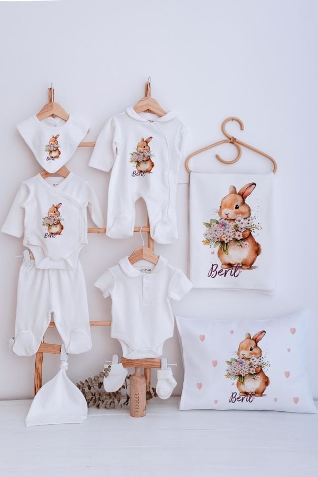 Lilabio Bebe Yaka İsme Özel Delux 12li Hastane Çıkışı Çiçekli Tavşan