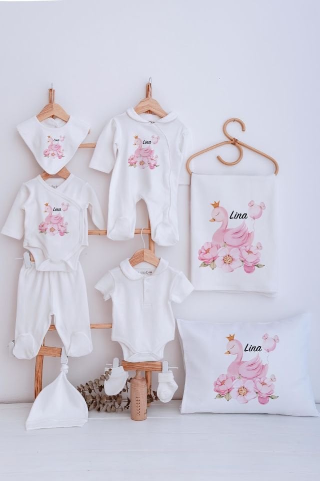 Lilabio Bebe Yaka İsme Özel Delux 12li Hastane Çıkışı Pembe Kuğu
