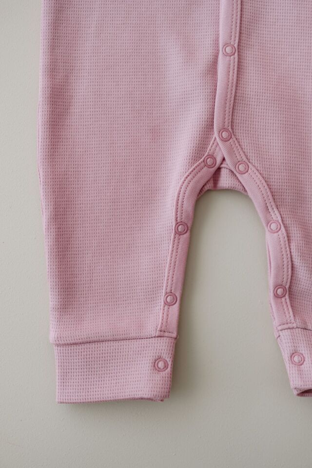 Uzun Kollu Nakış İşlemeli Waffle Kumaş Bebek Tulum 6 Ay - Pembe