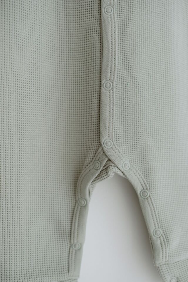 Uzun Kollu Nakış İşlemeli Waffle Kumaş Bebek Tulum 9 Ay - Yeşil