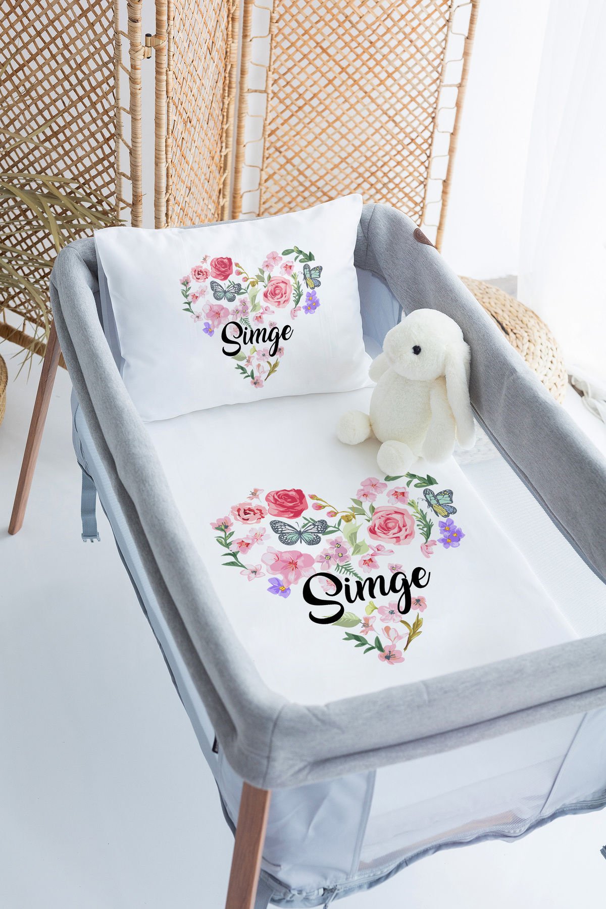 İsme Özel 70x120 Park Yatak Nevresim Takımı Çiçek