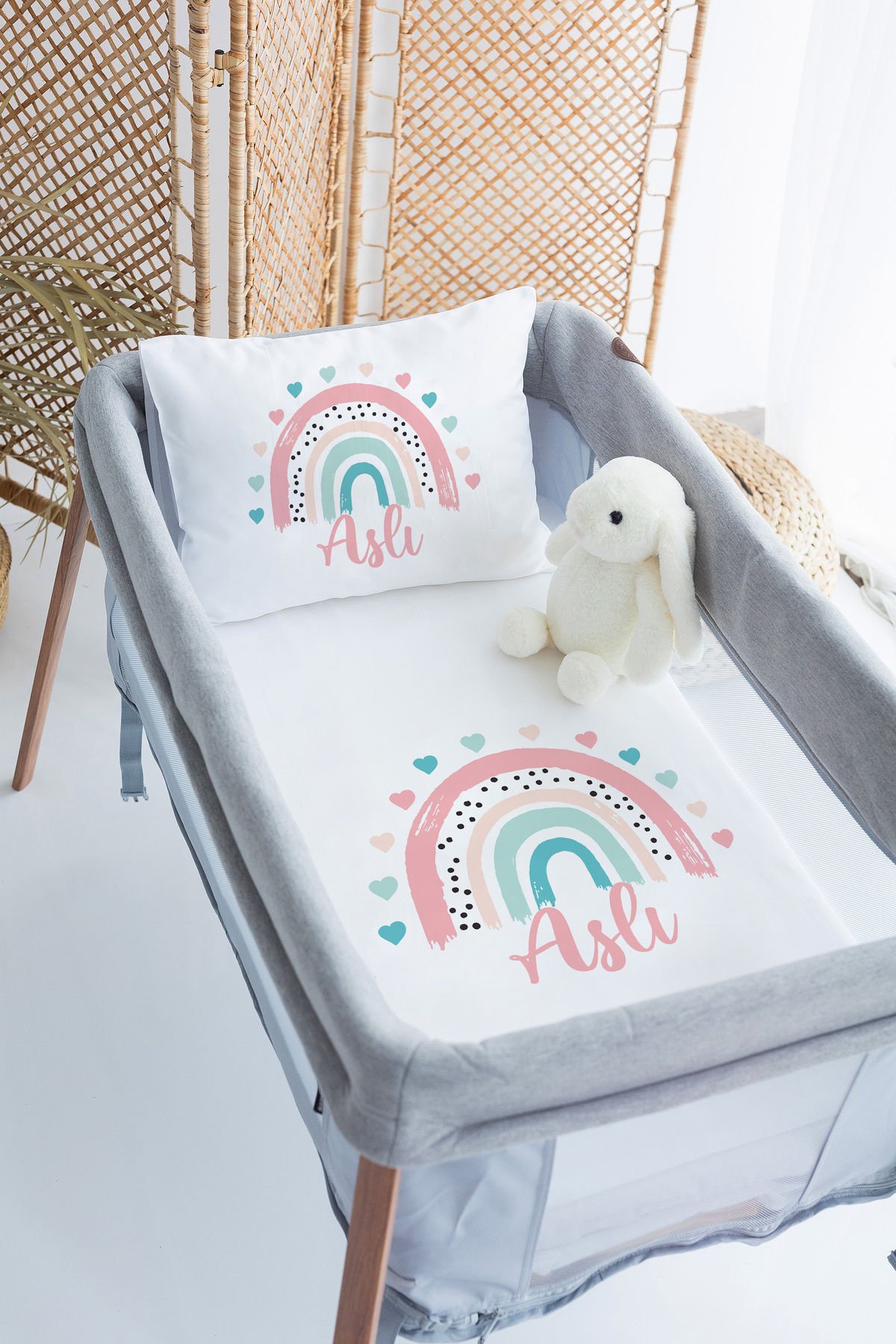 İsme Özel 70x120 Park Yatak Nevresim Takımı Gökkuşağı