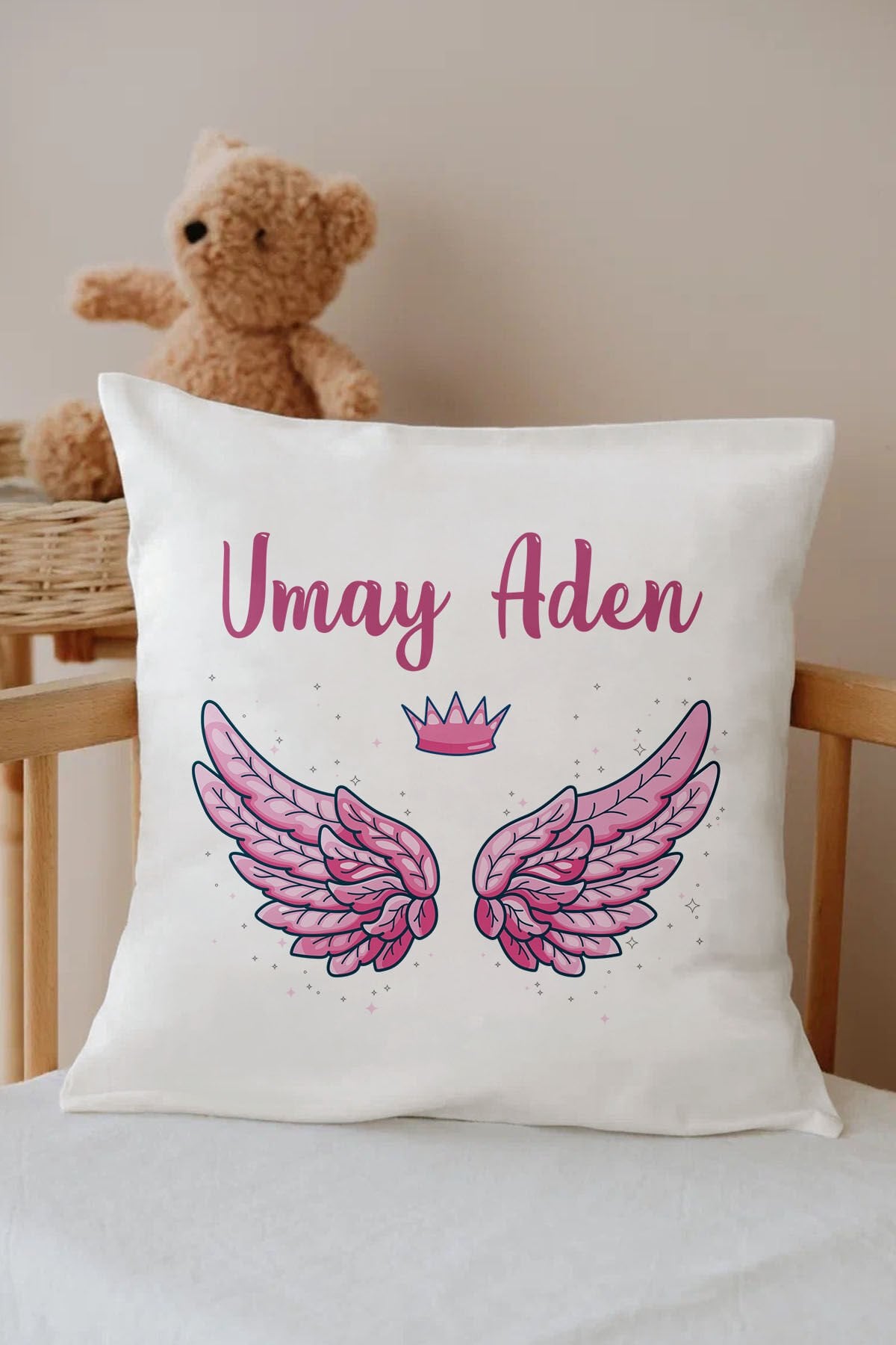 İsme Özel %100 Pamuk Çocuk Odası Kırlent Kılıfı-Pembe Kanat
