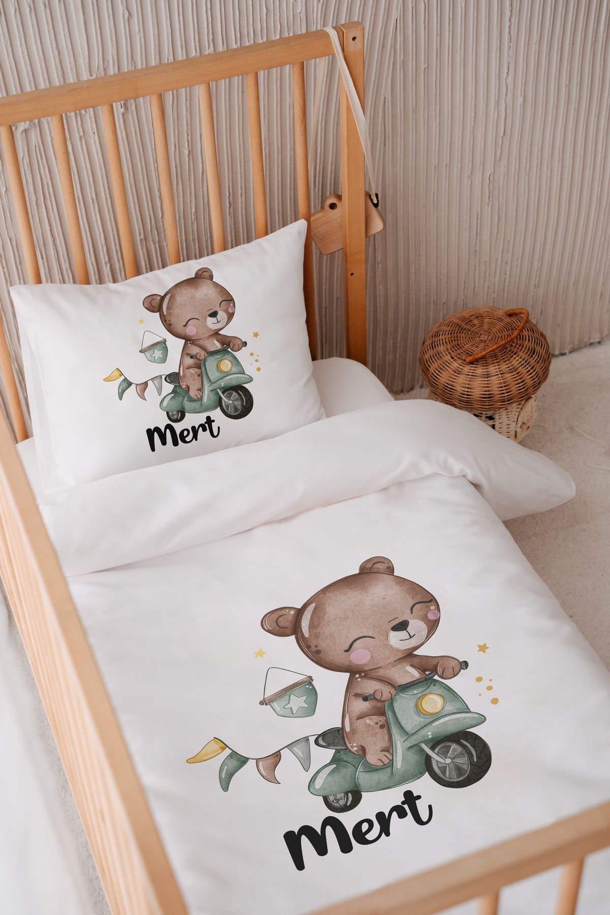 İsme Özel 100x150 Bebek Yatak Nevresim Seti Sevimli Ayıcık