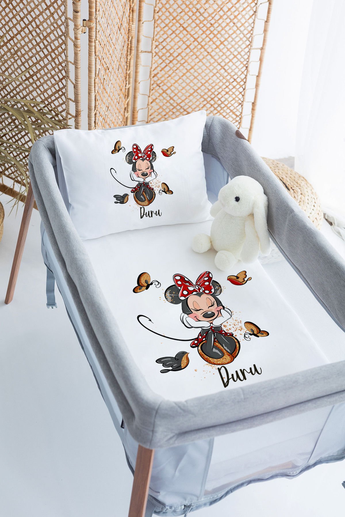 İsme Özel 70x120 Park Yatak Nevresim Takımı Minnie