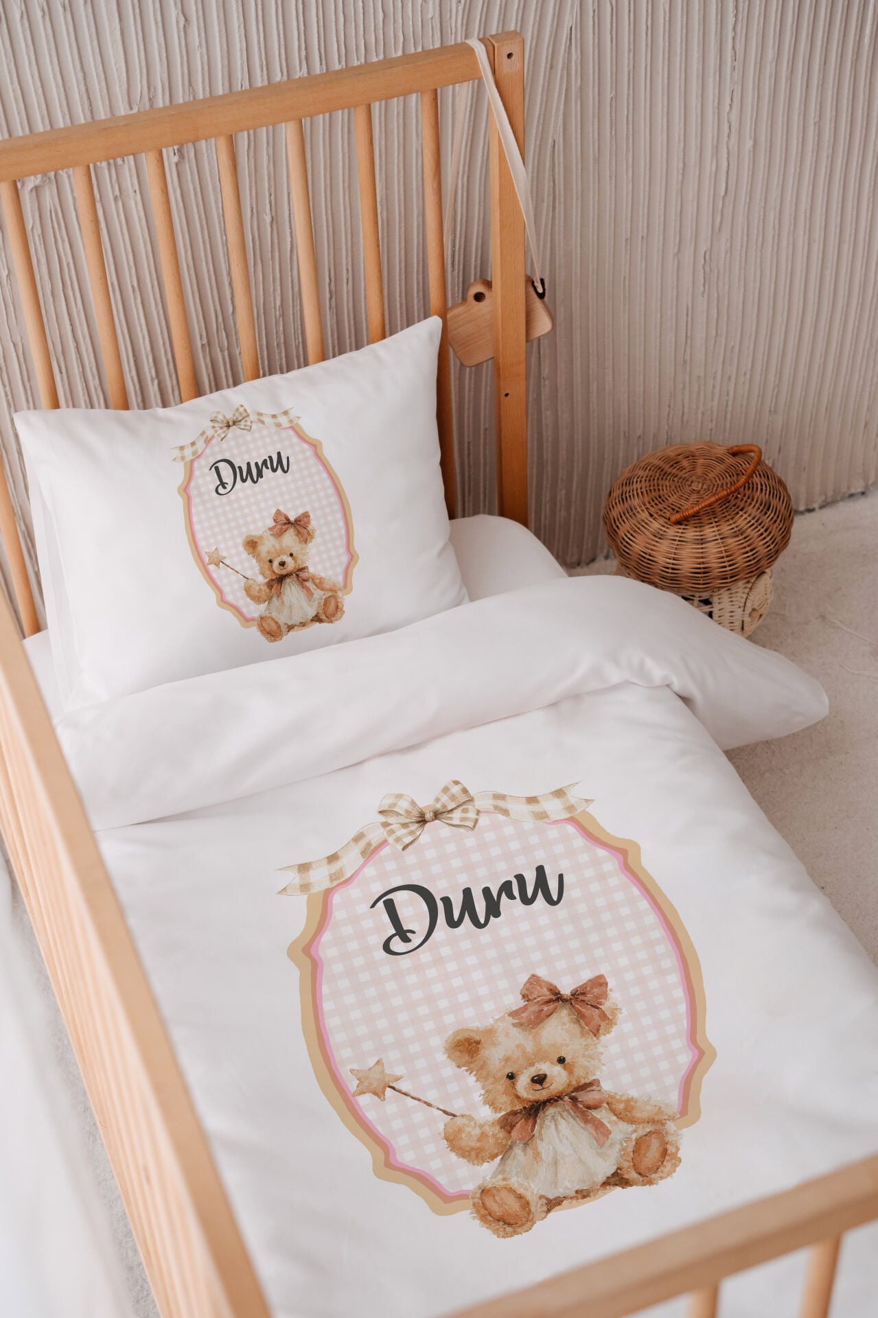 İsme Özel 100x150 Bebek Yatak Nevresim Seti Peri Ayıcık