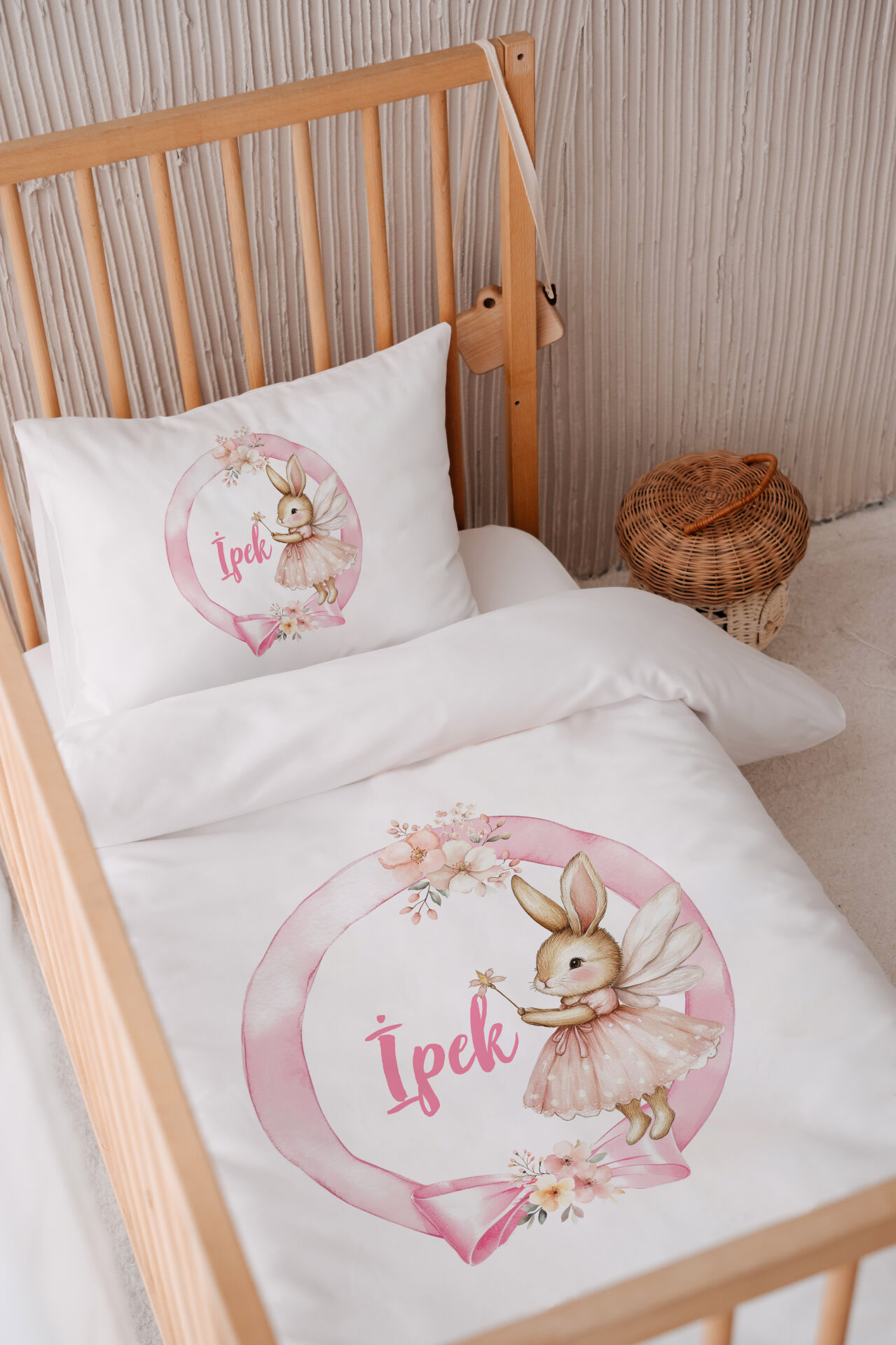 İsme Özel 100x150 Bebek Yatak Nevresim Seti Peri Tavşan